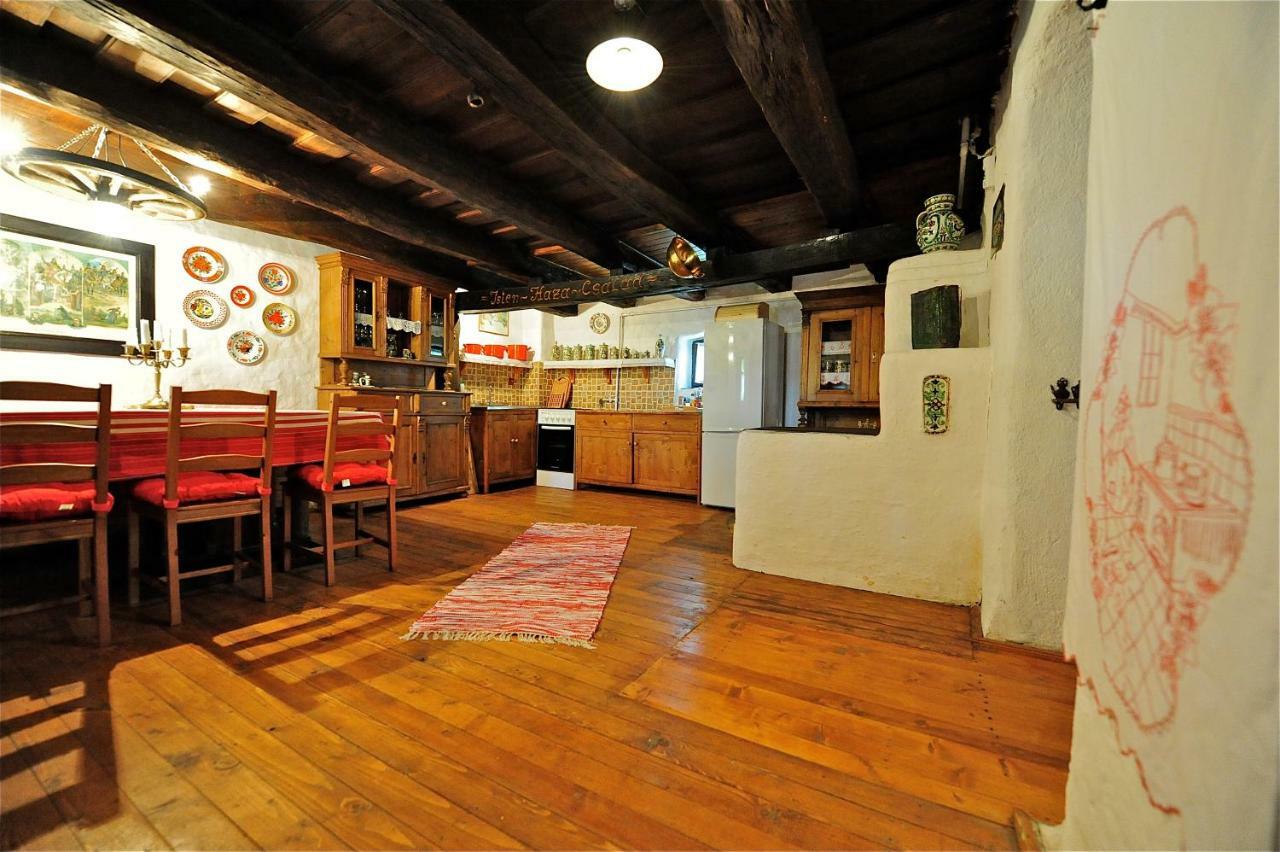 Transylvanian Country House Vetca エクステリア 写真